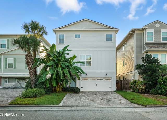 Property at 1827 1st St S, Jacksonville Beach, FL 32250, 4 beds, 4.5 baths