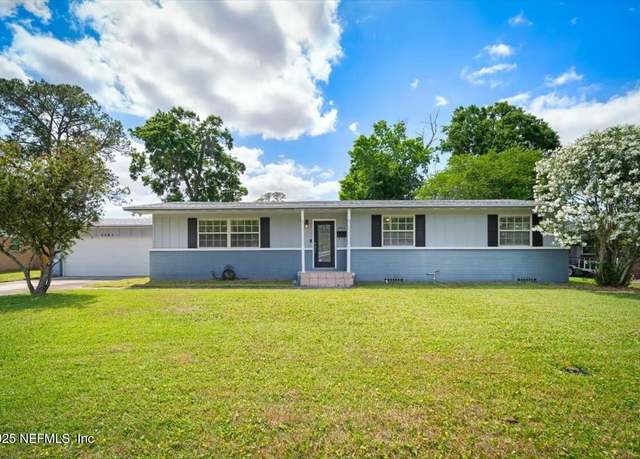 Property at 8442 San Martarro Dr W, Jacksonville, FL 32217, 3 beds, 2 baths