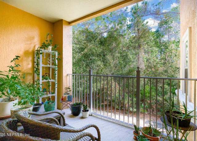 Property at 615 Fairway Dr #202, St. Augustine, FL 32084, 3 beds, 2 baths