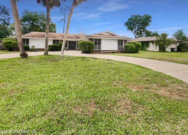 Property at 4353 Vicksburg Ave, Jacksonville, FL 32210, 3 beds, 2.5 baths