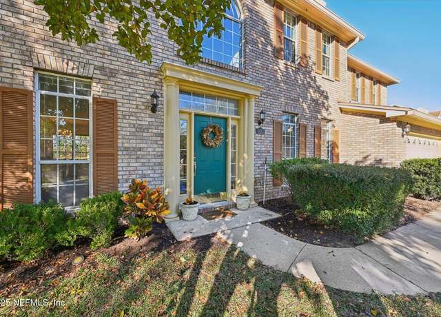 Property at 4873 Jaybird Cir N, Jacksonville, FL 32257, 4 beds, 4 baths