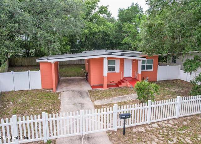 Property at 6160 Strawflower Pl, Jacksonville, FL 32209, 3 beds, 1 bath