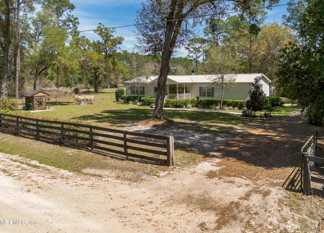Property at 1357 Starling Rd, Middleburg, FL 32068, 4 beds, 2.5 baths
