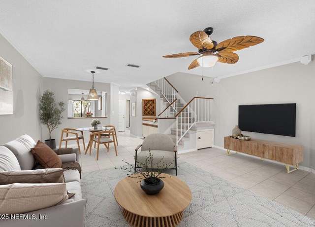 Property at 7701 Baymeadows Cir W #1154, Jacksonville, FL 32256, 3 beds, 3 baths