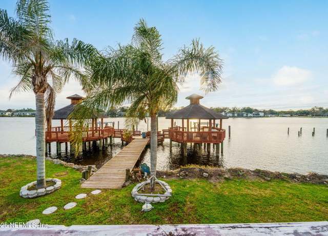 Property at 2910 Lake Shore Blvd, Jacksonville, FL 32210, 3 beds, 2 baths