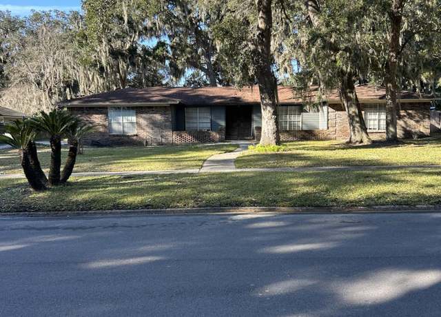 Property at 2906 Admirals Walk Dr W, Orange Park, FL 32073, 4 beds, 3 baths