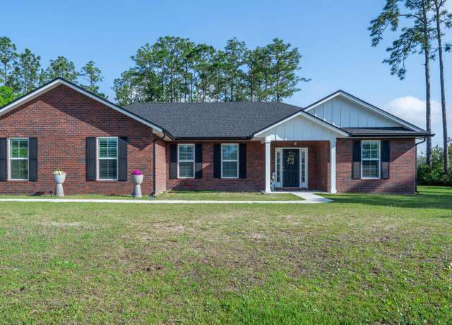 Property at 27078 W Ninth Ave, Hilliard, FL 32046, 3 beds, 2 baths