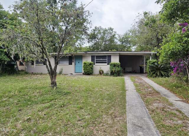 Property at 7528 Ridgeway Rd N, Jacksonville, FL 32244, 3 beds, 1.5 baths