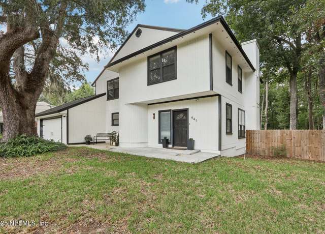 Property at 641 Nelson Dr, Orange Park, FL 32073, 3 beds, 2.5 baths