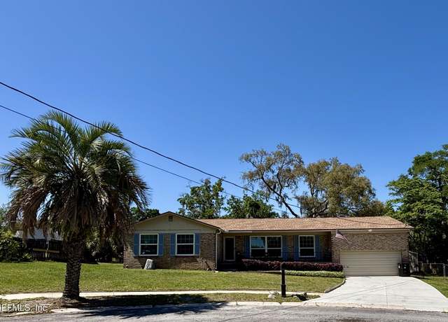 Property at 408 Leo Ct, Orange Park, FL 32073, 3 beds, 2 baths
