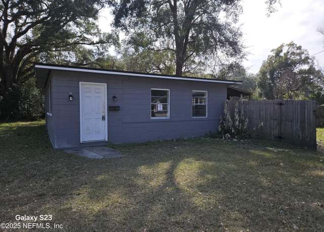 Property at 3830 Spring Park Rd, Jacksonville, FL 32207, 2 beds, 1 bath