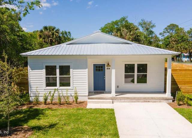 Property at 854 W 3rd St, St. Augustine, FL 32084, 3 beds, 2 baths
