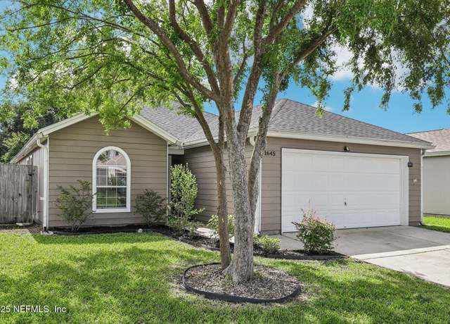Property at 1645 Teaberry Dr, Middleburg, FL 32068, 3 beds, 2 baths