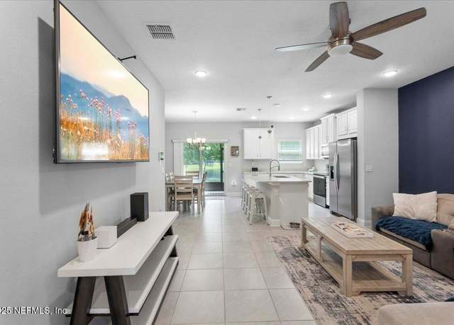 Property at 13964 Sterely Ct N, Jacksonville, FL 32256, 3 beds, 2.5 baths