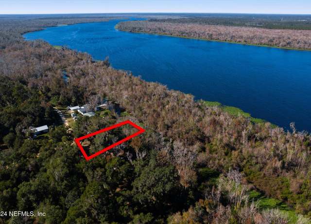 Property at 118 Ridgeline Ave, Satsuma, FL 32189