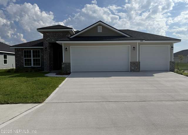 Property at 8322 Helmsley Blvd, Jacksonville, FL 32219, 4 beds, 2 baths