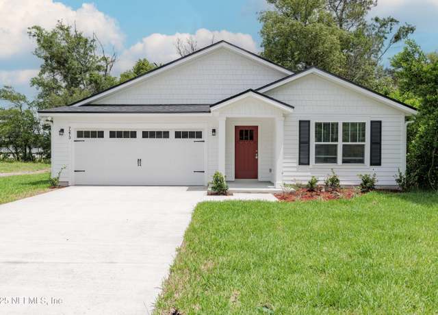 Property at 7273 Ridgeway Rd N, Jacksonville, FL 32244, 3 beds, 2 baths