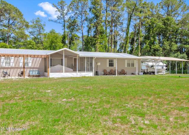 Property at 128 Roberts Rd, East Palatka, FL 32131, 4 beds, 2 baths