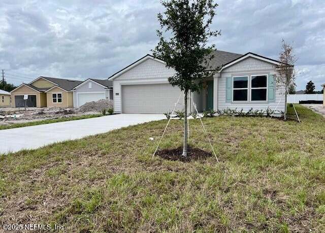 Property at 4400 White Ibis Ln, Green Cove Springs, FL 32043, 3 beds, 2 baths