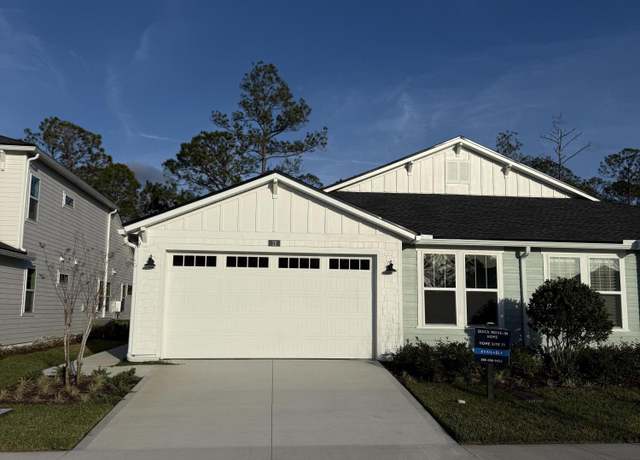 Property at 12 Mulberry Rd, Palm Coast, FL 32164, 3 beds, 2 baths