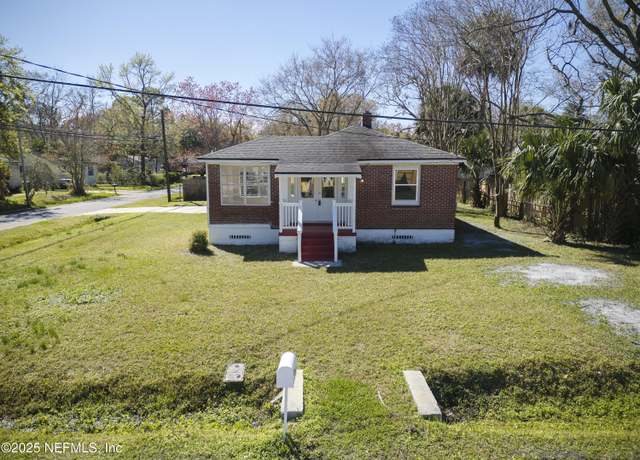 Property at 4804 Elizabeth Ter, Jacksonville, FL 32205, 2 beds, 1 bath