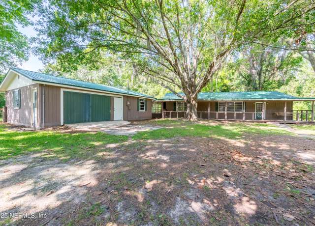 Property at 6150 NW 200th St, Starke, FL 32091, 3 beds, 2 baths