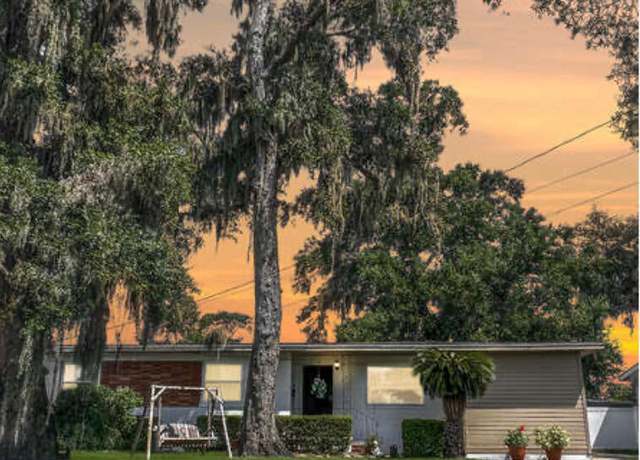 Property at 339 Suzanne Dr, Jacksonville, FL 32218, 3 beds, 1.5 baths