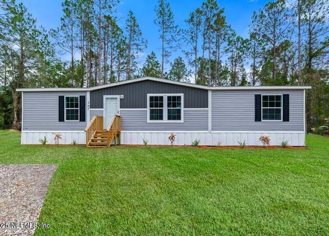 Property at 107 Everett St, Palatka, FL 32177, 3 beds, 2 baths