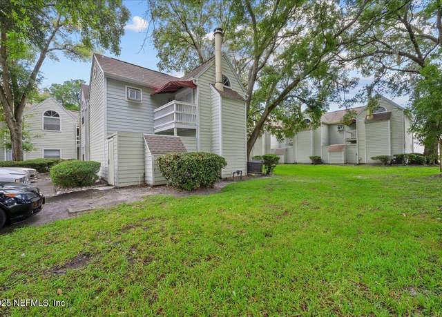 Property at 2300 Twelve Oaks Dr #J-8, Orange Park, FL 32065, 2 beds, 1.5 baths