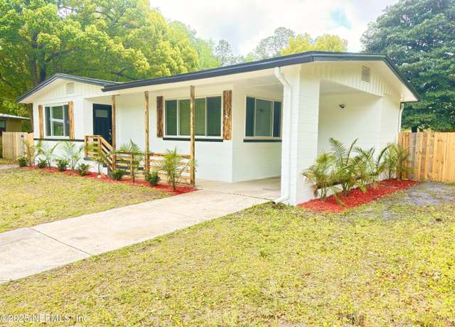 Property at 6678 S Norde Dr, Jacksonville, FL 32244, 3 beds, 2.5 baths