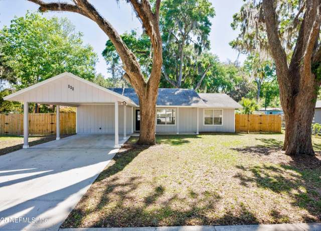 Property at 111 Husson Ave, Palatka, FL 32177, 3 beds, 2 baths