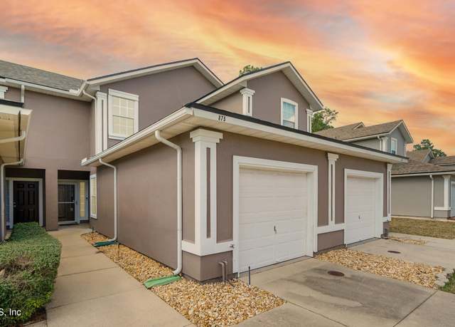 Property at 875 Scrub Jay Dr, St. Augustine, FL 32092, 2 beds, 2.5 baths