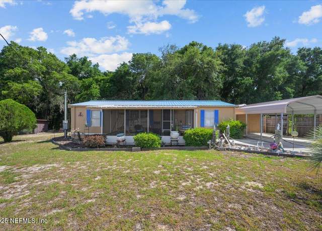 Property at 233 Ash St, Hawthorne, FL 32640, 3 beds, 2 baths