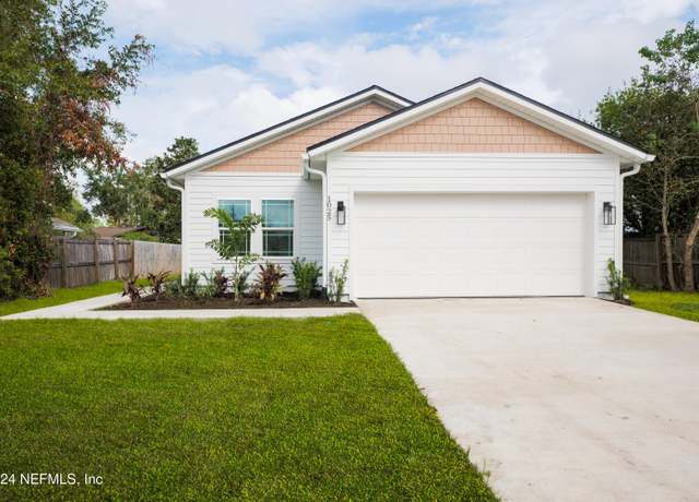 Property at 1025 Fleming St, Fleming Island, FL 32003, 4 beds, 2 baths