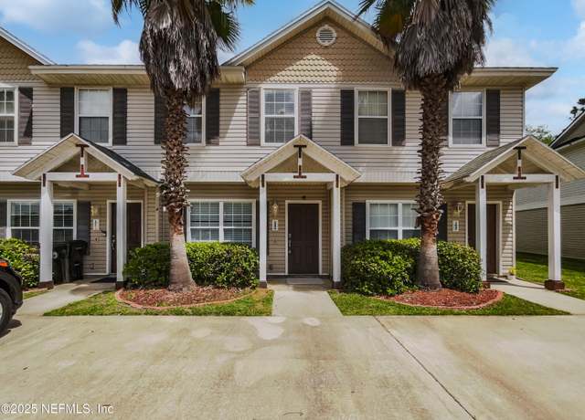 Property at 1825 Lago Del Sur Dr, Middleburg, FL 32068, 3 beds, 3 baths