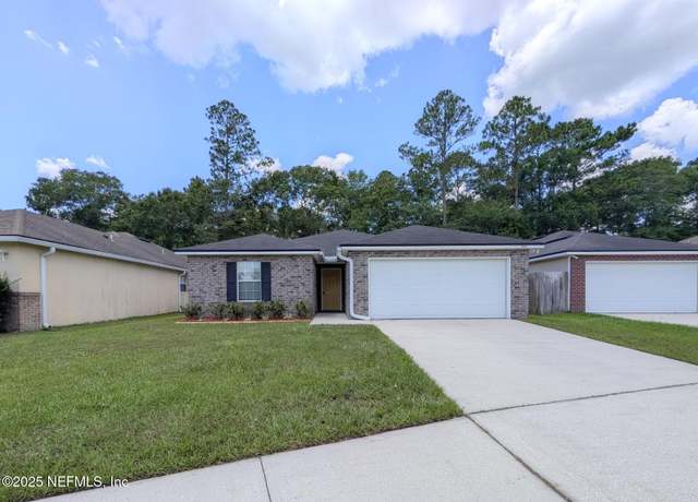 Property at 5645 Village Pond Cir, Jacksonville, FL 32222, 4 beds, 2 baths