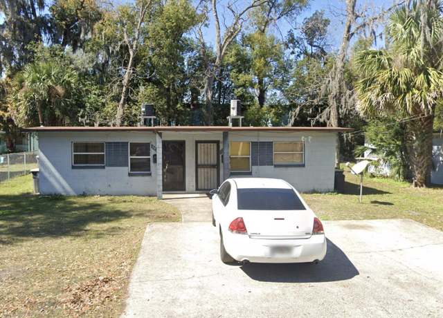Property at 3926 Boulevard, Jacksonville, FL 32206, 4 beds, 2 baths