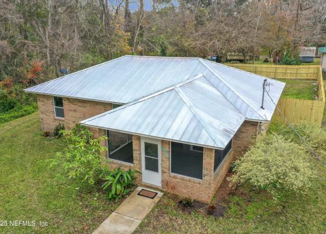 Property at 401 Pomont Ave, St. Augustine, FL 32084, 3 beds, 2 baths