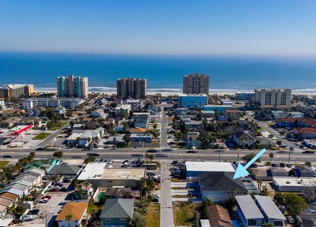 Property at 322 12th Ave N, Jacksonville Beach, FL 32250, 3 beds, 2.5 baths