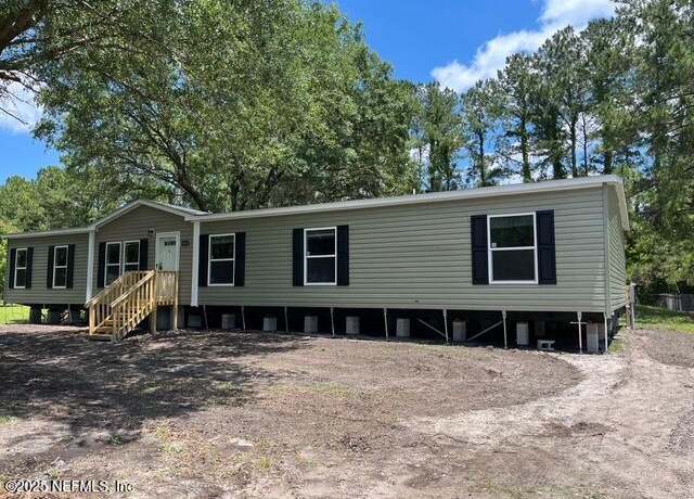 Property at 14191 Denton Rd, Jacksonville, FL 32226, 5 beds, 3 baths