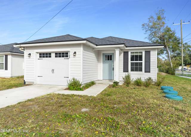 Property at 9105 Monroe Ave, Jacksonville, FL 32208, 3 beds, 2 baths