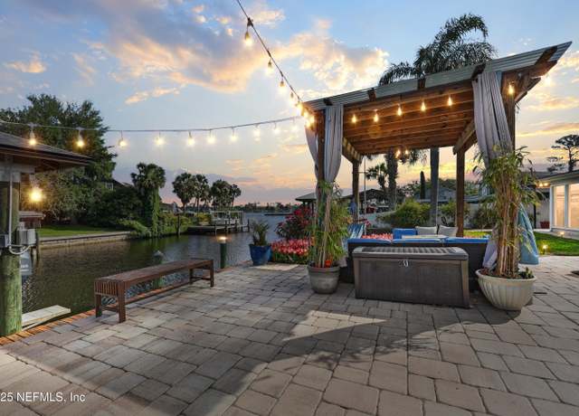 Property at 5129 Sanibel Dr, Jacksonville, FL 32210, 3 beds, 2 baths