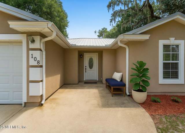 Property at 108 Oakwood Rd, Satsuma, FL 32189, 3 beds, 2 baths