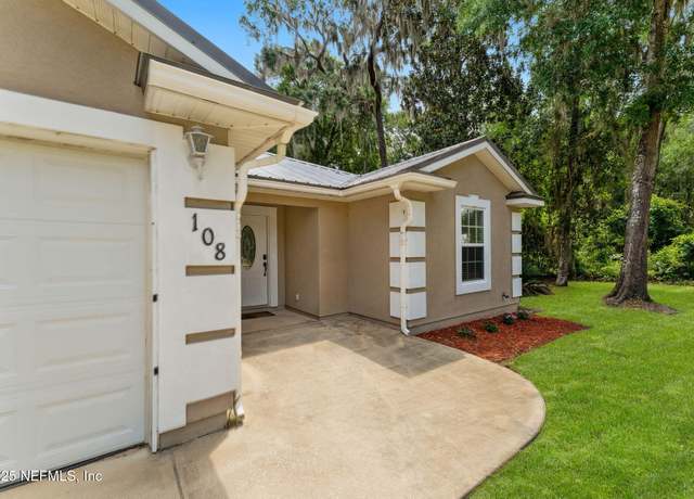 Property at 108 Oakwood Rd, Satsuma, FL 32189, 3 beds, 2 baths
