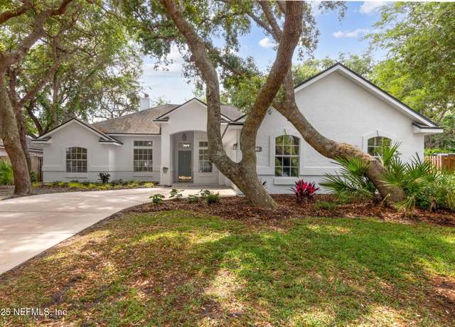 Property at 2811 Tidewater St, Fernandina Beach, FL 32034, 3 beds, 2 baths