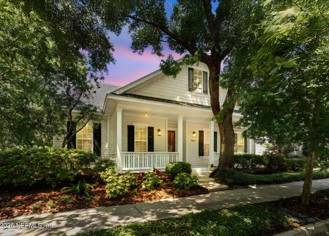 Property at 1885 Floyd St, Fernandina Beach, FL 32034, 4 beds, 2.5 baths