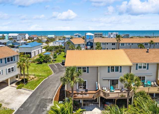 Property at 925 Tarpon Ave #16, Fernandina Beach, FL 32034, 2 beds, 2.5 baths