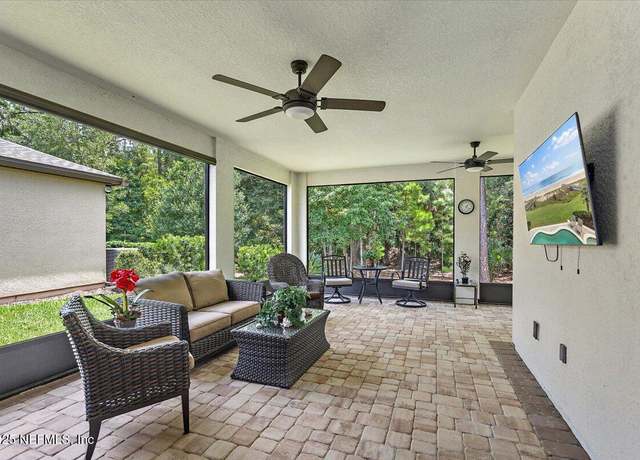 Property at 114 Artist Oaks Ct, St. Augustine, FL 32095, 2 beds, 2 baths