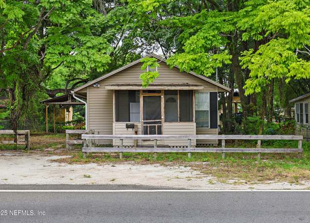 Property at 2902 St Johns Ave, Palatka, FL 32177, 2 beds, 1.5 baths