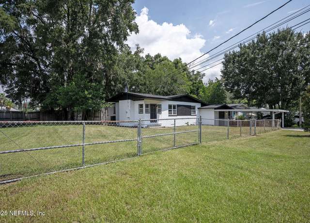 Property at 5757 Cedar Park Ln, Jacksonville, FL 32210, 3 beds, 2 baths